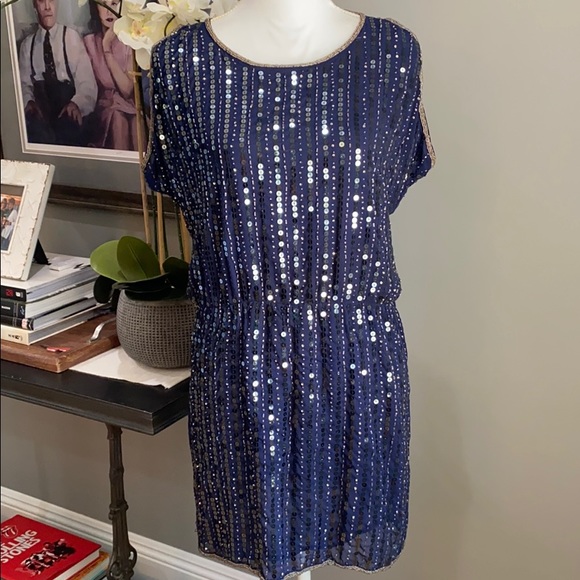 Greylin Dresses & Skirts - Greylin Navy Gold Sequin Sleeveless Mini Dress S